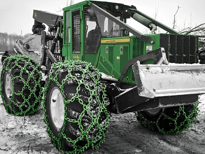 Are there speed limits when using snow chain?